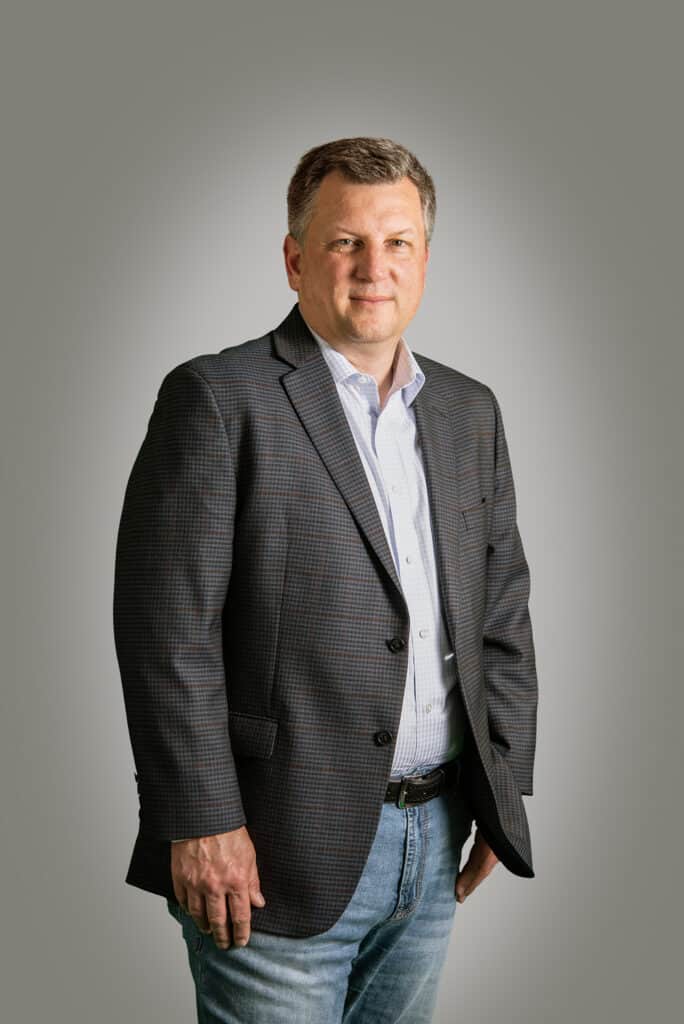 Portrait of Daryl Seaton